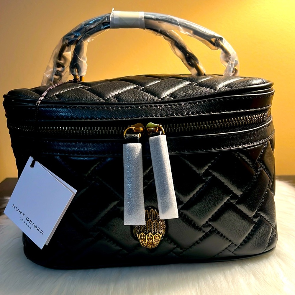 🔥 💯 NWT Kurt Geiger Vanity Case
